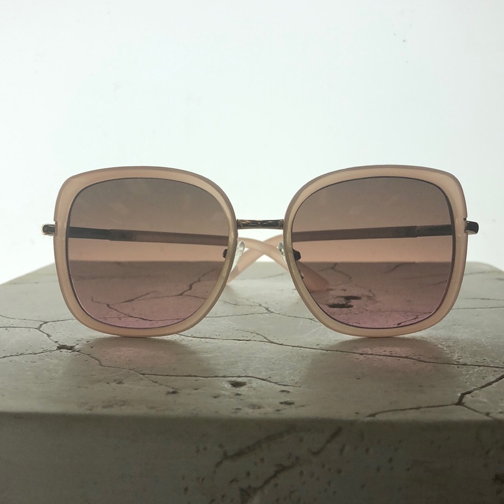 Oscar DeLa Renta Square Light Pink Slim Arm Two Tone Tint - Picture 2 of 6